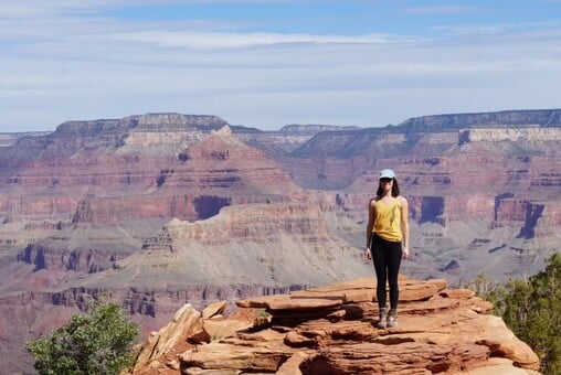 Travel therapist at the grand canyon