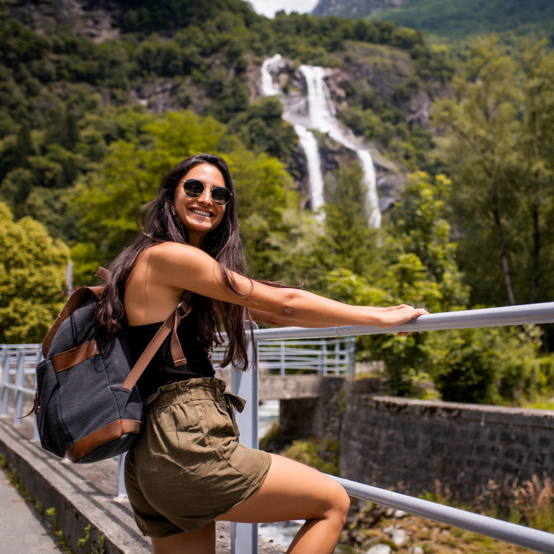 Travel therapist on a day off about to start a hike