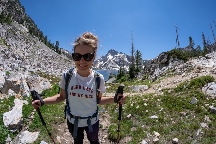 Explore More and Grow More in Your 30s as a Travel Therapist