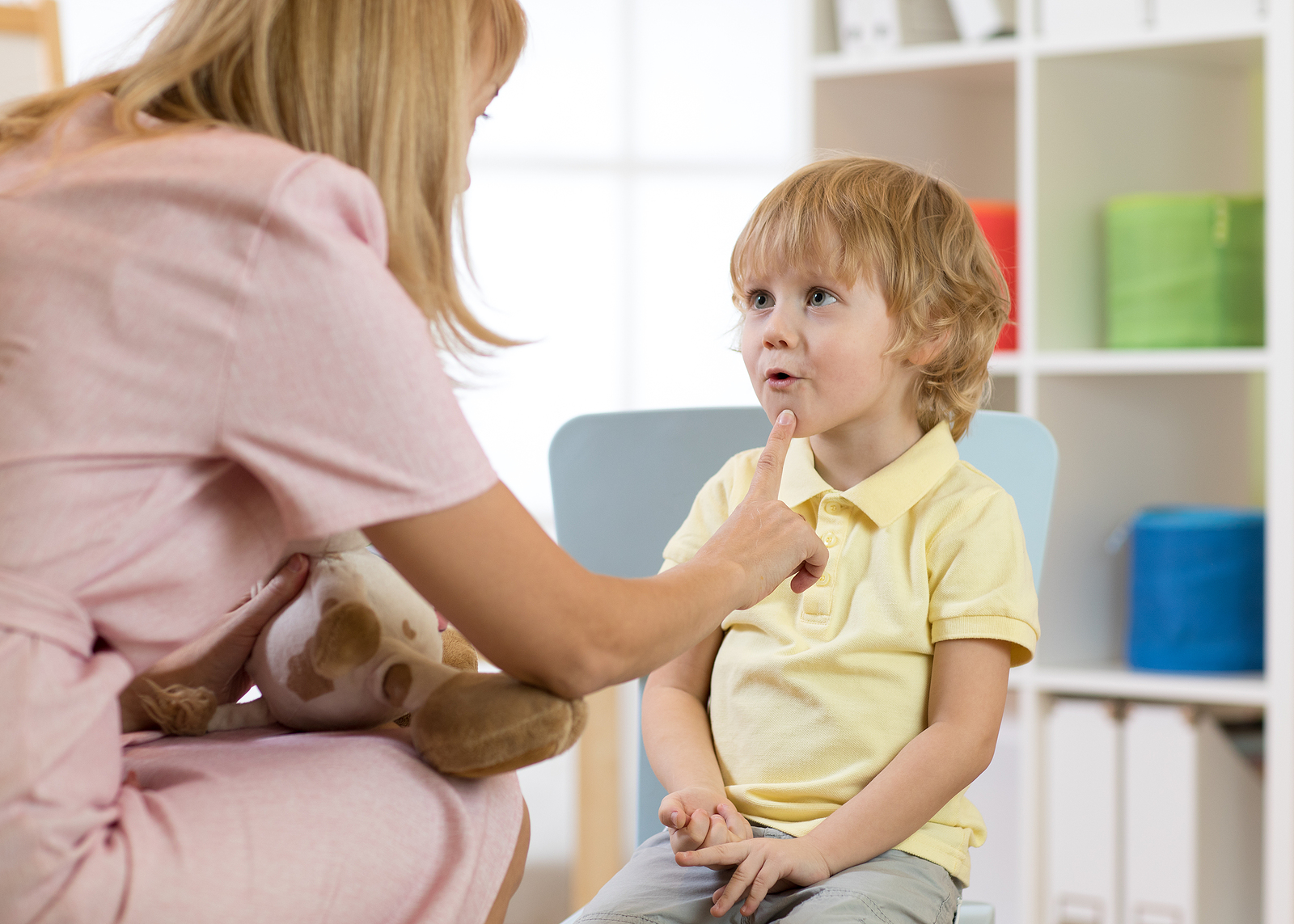 Can You Be a Traveling Speech-Language Pathologist Assistant?