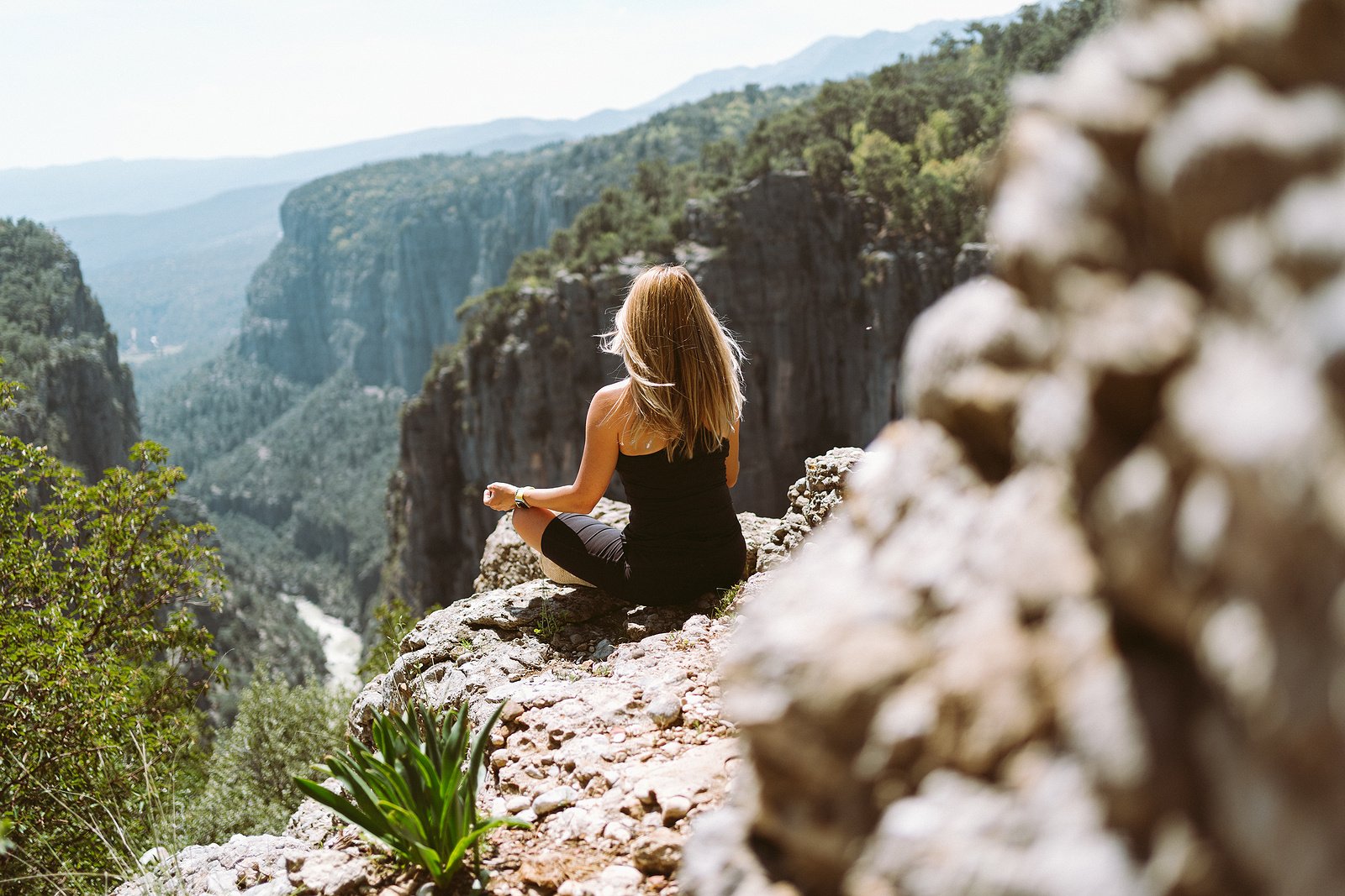 Balancing Adventure and Routine as a Therapist on the Road